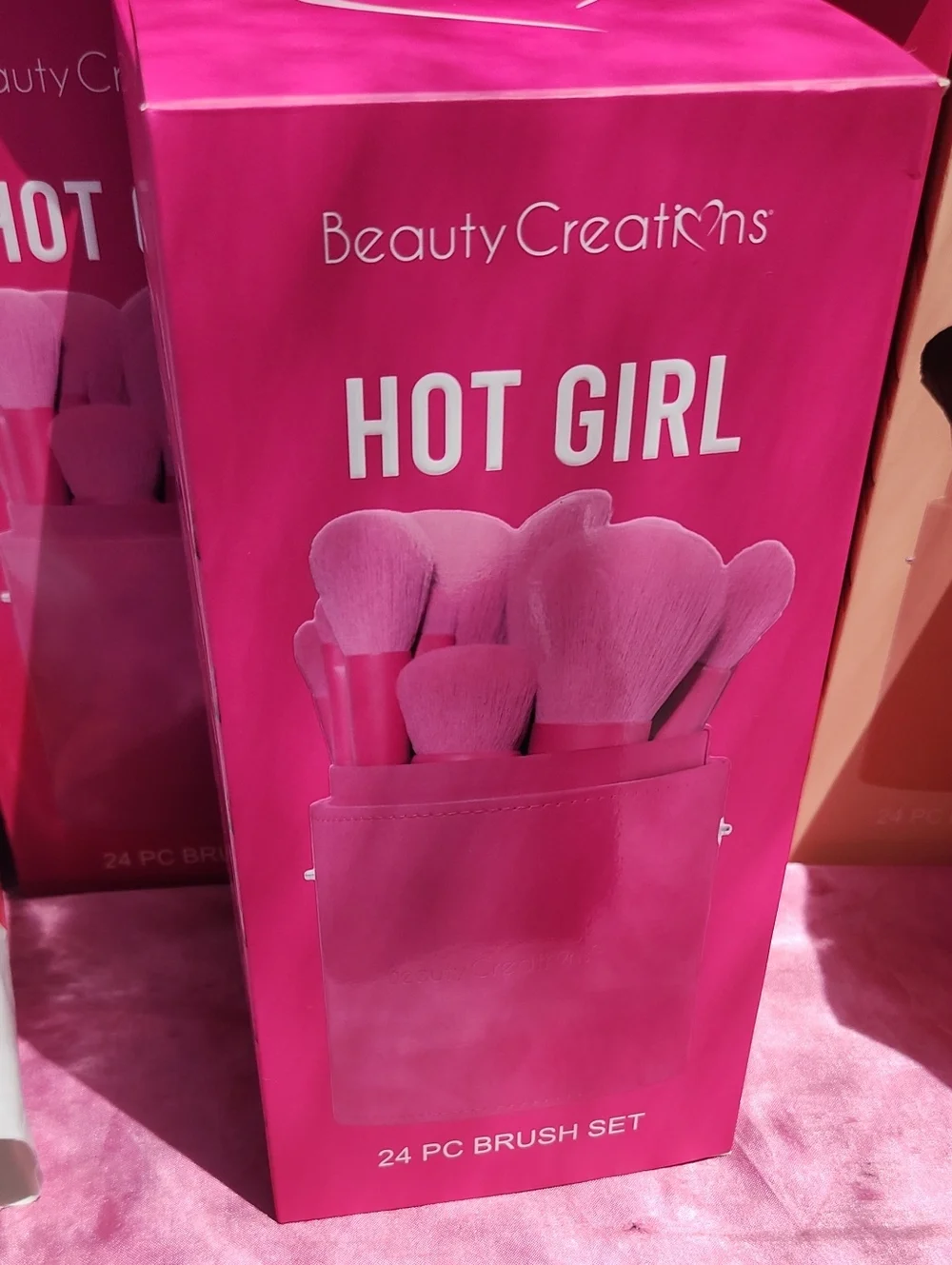 Beauty Creations vibrant hot